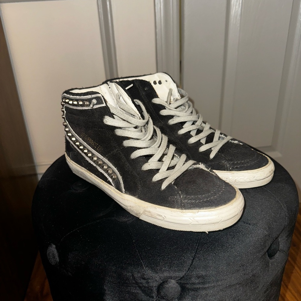 GOLDEN GOOSE Black High-Top Sneakers with Studded Detail